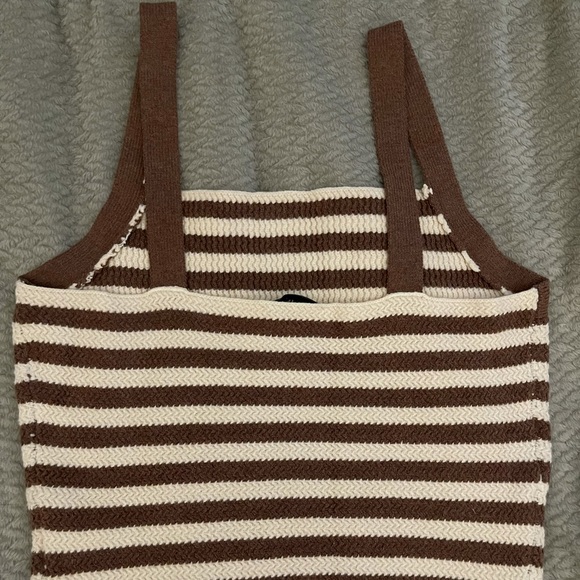 Knit Tank - Picture 2 of 4